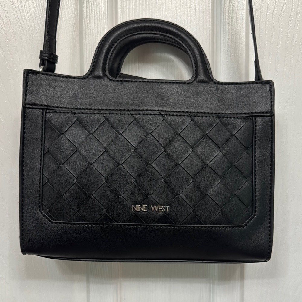 Nine West Black Quilted Crossbody Bag with Structured Design